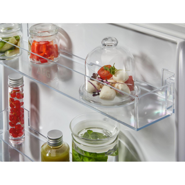 Aeg NSC7T185ES Built In 50/50 Frost Free Fridge Freezer - Sliding Hinge - E Energy Rated