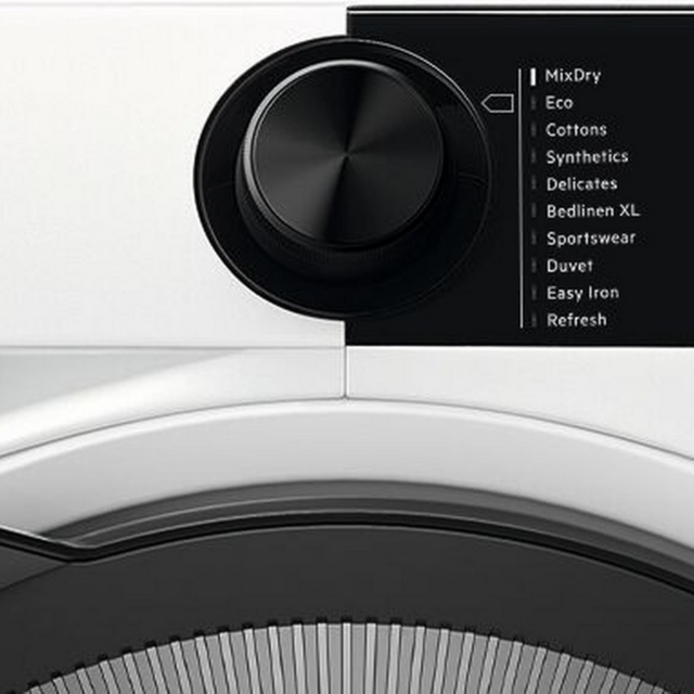 Aeg TR728CT4B 8kg Heat Pump Tumble Dryer - White