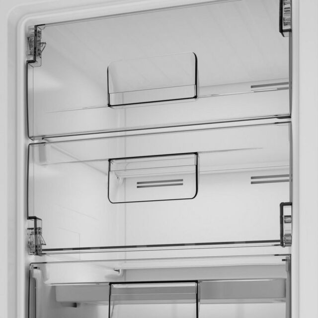 Blomberg FNM4671P Tall Frost Free Freezer - 256Ltrs - E Energy Rated - H171.4 W59.5 D70