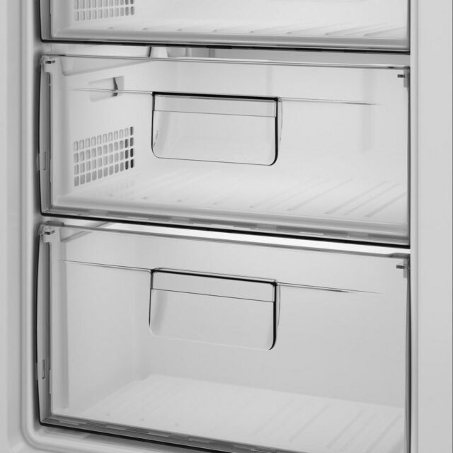 Blomberg FNM4671P Tall Frost Free Freezer - 256Ltrs - E Energy Rated - H171.4 W59.5 D70