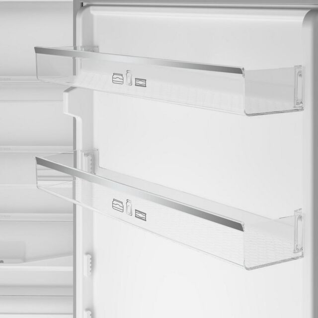Blomberg KGM4524 Frost Free Fridge Freezer - E Energy Rated - H152.8 W54 D57.5