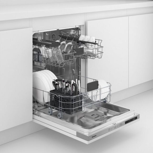 Blomberg LDV42320 Integrated Full Size Dishwasher - 14 Place Settings - D Energy Rated