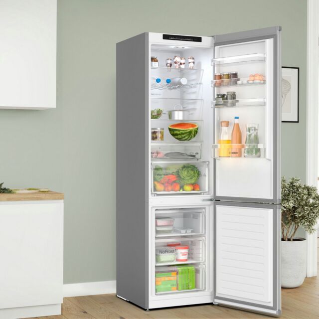 Bosch KGN392LAFG Series 4 - 70/30 No Frost Fridge Freezer - A Energy Rated - H203 W60 D66.5