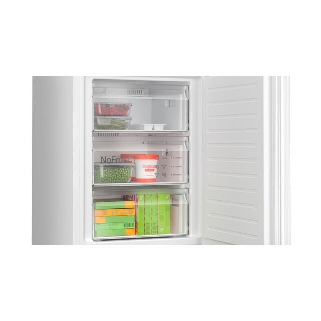 Bosch KGN392WDFG Series 4 - Frost Free Fridge Freezer - D Energy Rated - H203 W60 D66.5 
