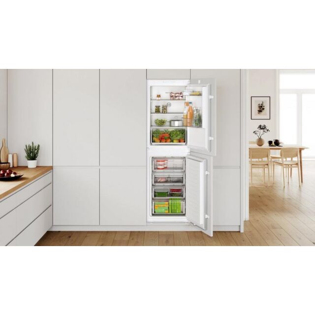 Bosch KIN85NSE0G Series 2 Built-In 50/50 Frost Free Fridge Freezer - Sliding Hinge - E Energy Rated