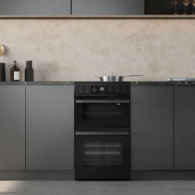 Hisense HDCEC5C10B 50Cm Double Oven Electric Cooker With Ceramic Hob 
