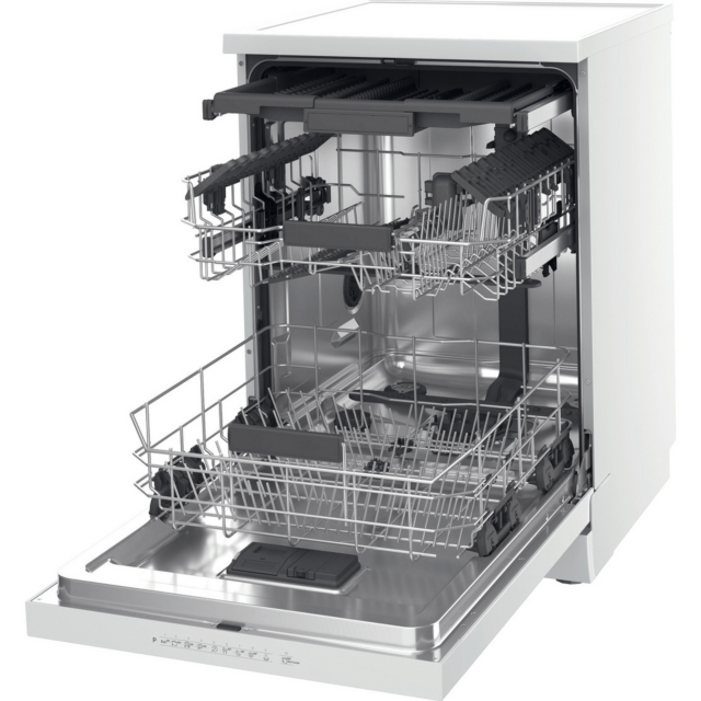 Hotpoint H7FHP43WUK Freestanding Full Size Dishwasher - Top Rack - 15 Place Settings