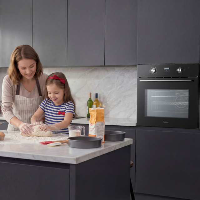 Midea MBO65M90D2-BK Xpress Fry Multifunction Built In Single Oven - H59.5 W59.5 D57.5