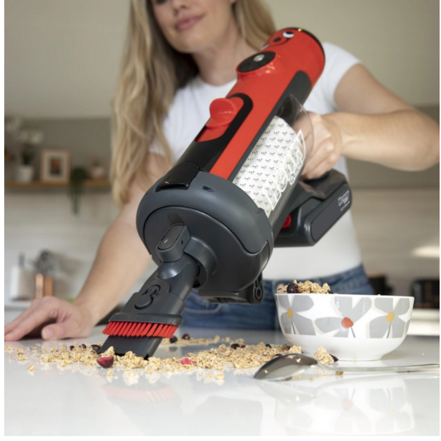 Numatic 916177 Henry Quick Vacuum - 60 Minutes Run Time - Red